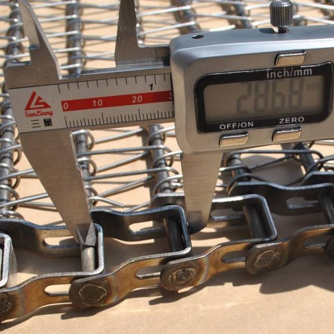 Khả năng chống ăn mòn tùy chỉnh Dây chuyền băng tải sô cô la trái cây được điều khiển 3